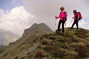 Monte Valgussera, Pizzo Vescovo, Monte Brate, tre cime ad anello da Foppolo il 28 maggio 2016 - FOTOGALLERY